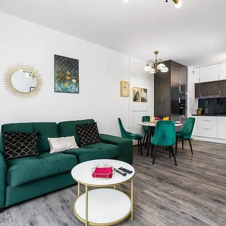 Apartament Sleepway Apartments- Garbary 100-46 Z Parkingiem Poznań