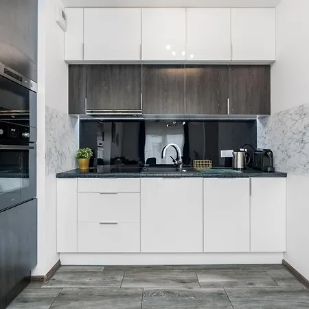 Apartament Sleepway Apartments- Garbary 100-46 Z Parkingiem *