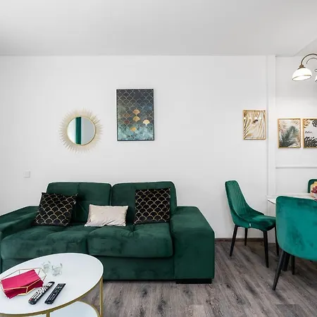Sleepway Apartments- Garbary 100-46 Апартаменти