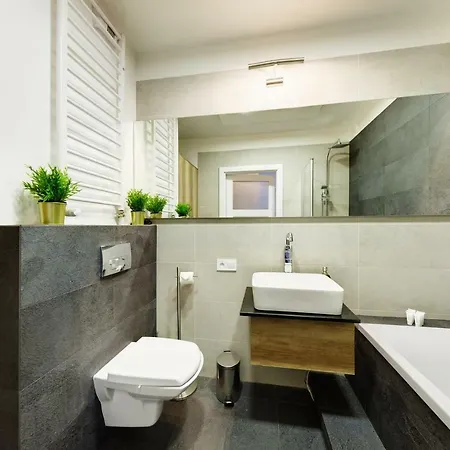 Apartment Sleepway Apartments- Garbary 100-46 Poznan
